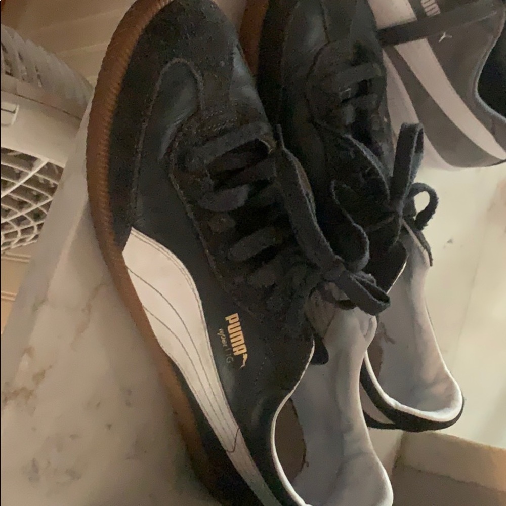 Shoes - Picture 2 of 3